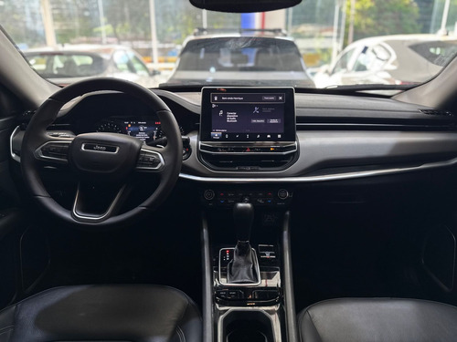 Jeep Compass LONG. T270 1.3 TB 4x2 Flex Aut.
