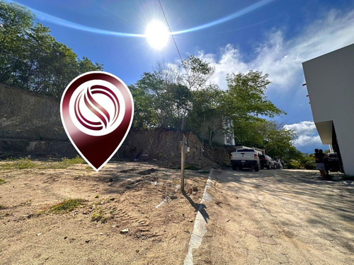 Terreno Multifamiliar (aplanado Y Listo Para Construir) En Venta En Sector H, La Crucecita, Huatulco.