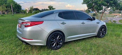 Imagem 6 de 14 de Kia Optima 2.4 16v 180cv 2013