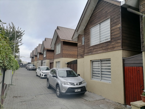 Arriendo Disponible Casa En Excelentes Condiciones Ggcc Incl