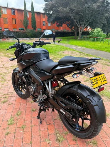 Pulsar Ns200