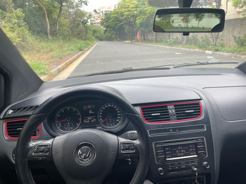 Volkswagen Fox 1.6 Vht Rock In Rio Total Flex 5p