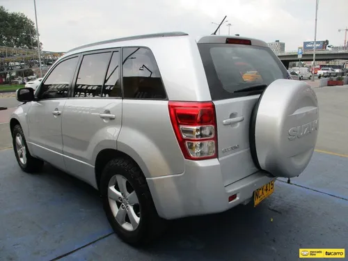 Suzuki Grand Vitara 4x4 2400cc Mt Aa