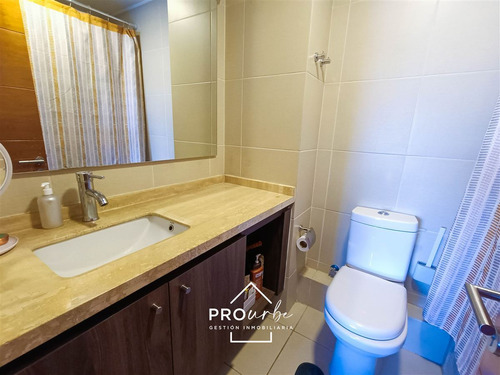 Depto En Venta De 2 Dorm. 2 Baños, 2 Estac.en Lo Barnechea