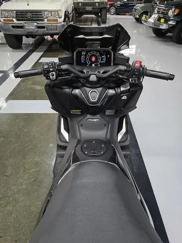 Yamaha T Max 560