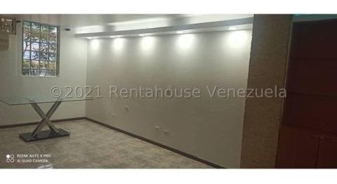 Imagen 3 de 14 de Townhouse Venta Nueva Casarapa Mls # 21-27732