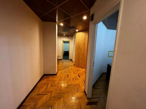 Oficina En Venta - 8 Ambientes - 190mts2 - Córdoba