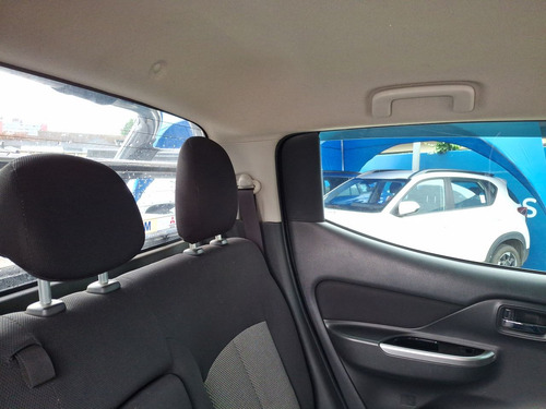 Mitsubishi L200 2021