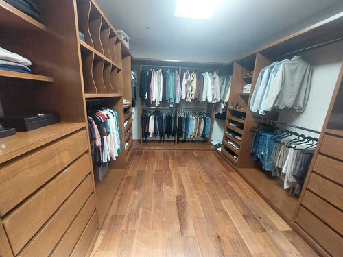 Se Vende En Casa Doble Cerrada Tecamachalco