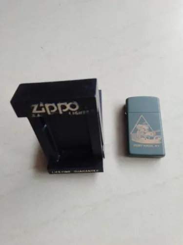 Encendedor Zippo Pequeño (Usado)