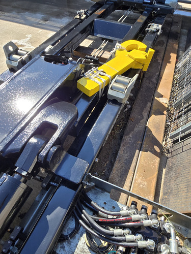 Hook Loader 18 Toneladas Hidrahulico Contenedores Reciclaje