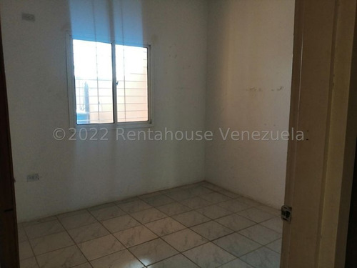 Imagen 7 de 11 de En Venta Hermosa Y Amplia Casa En Urbanización Privada. 0414-6137284. Cod Mls 22-20900
