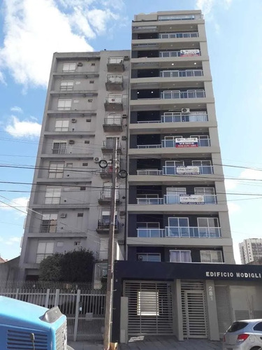Imagen 1 de 12 de Alquiler - Depto A Estrenar. - Avellaneda Centro.