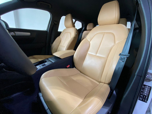 Imagem 8 de 12 de Volvo Xc40 T5 Momentum 2020 Blindada Stark Niiia Impecável