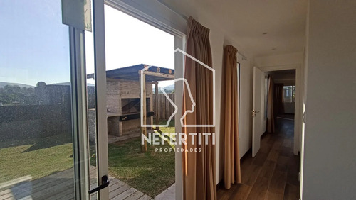 Venta Casas A Estrenar Hermosa Vista A Los Cerros Y Piscina!!