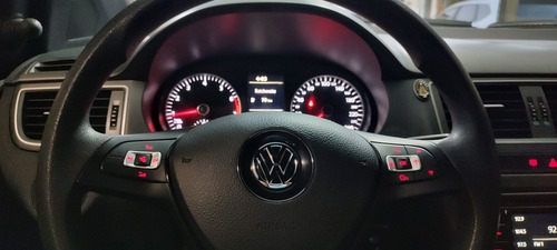 Imagen 6 de 9 de Volkswagen Fox 2016 1.6 Track