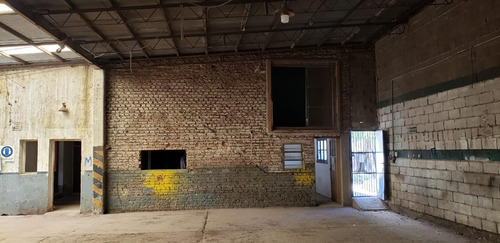 Imagen 23 de 26 de Alquilo Galpon 300 M2 Ofi 80 M2 Terreno 1300 M2 Pi Centenari