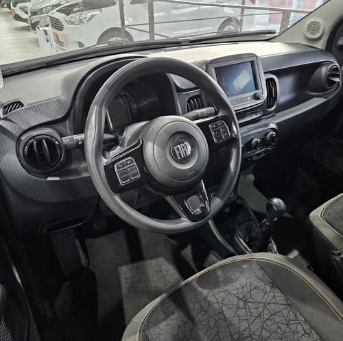 Fiat Mobi 1.0 EVO FLEX TREKKING MANUAL
