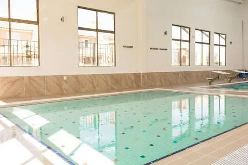 Venta De Casa En Pachuca. Fraccionamiento Con Alberca, 3 Habitaciones, 2 Niveles Y 2 Cajones De Estacionamientos