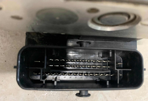 Modulo Abs Charger 2015 2016 2017 2018 P68257875ab (Usado)