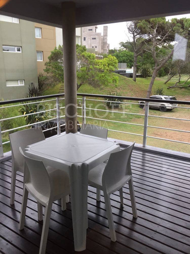 Imagen 5 de 24 de Se Vende En Block. Excelentes Departamentos De 2 Ambientes, Con Cochera!