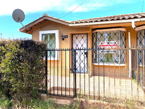 Acogedora Casa Familiar 3 D. 3 Est. Amplio Patio Algarrobo