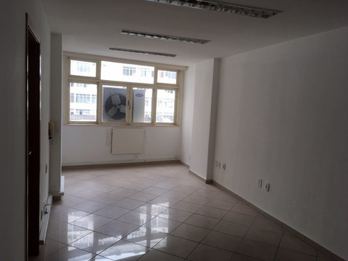 Imagem 11 de 19 de Sala Comercial Para Alugar Na Avenida Treze De Maio, Centro, Rio De Janeiro - Rj - Liv-2345