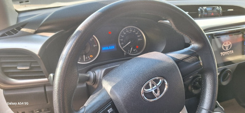 Toyota Hilux 2.4 Cd 150cv 4x2