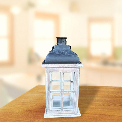 . Farol De Viento Tradicional De Madera Con Portavelas