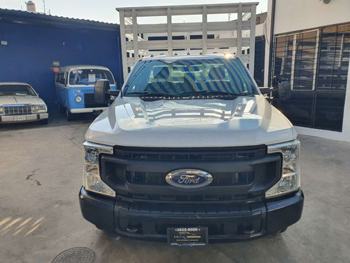 Ford F-350 6.3l Xl 6.2 Plus Ac At