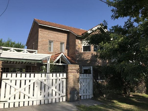Casa De 3 Dormitorios - Aldea Fisherton - Las Torcazas