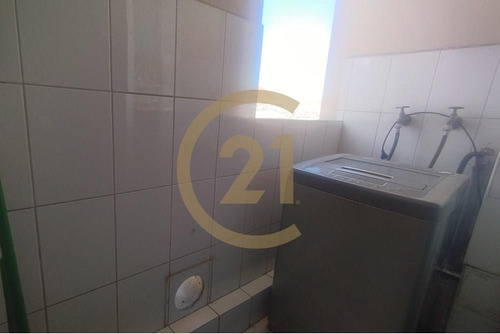 Venta Departamento Amoblado Con Ubicación Central
