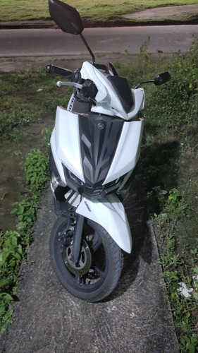 Imagem 1 de 3 de Yamaha Neo 125