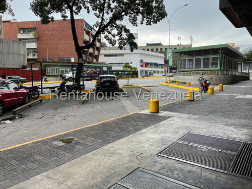 Excelente Negocio De Panadería En Venta En Los Cortijos Avenida Francisco De Miranda