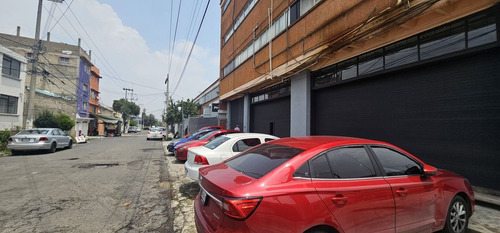Local De 200m2 En Esquina 4 Cortinas En Colonia Modelo Naucalpan