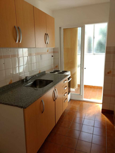 Alquiler Departamento De 2 Ambientes Al Frente, Ramos Mejía