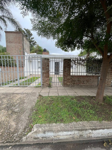 Casa En Los Boulevares