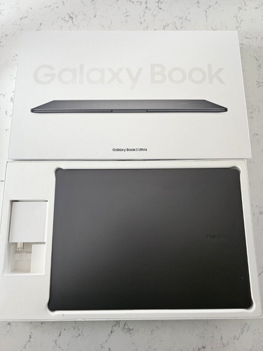 Nuevo Samsung Galaxy Book3 Ultra 16  Laptop