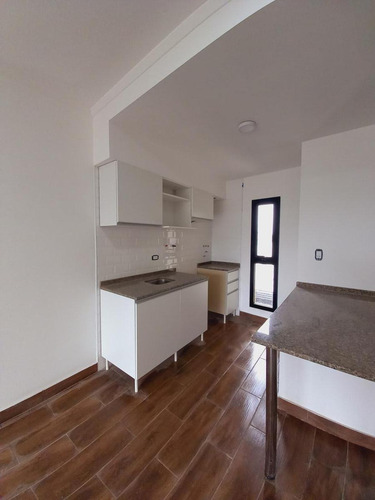 Imagen 6 de 9 de Departamento 2 Dormitorios A Estrenar En Venta - Santa Fe