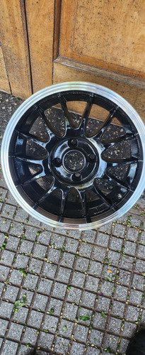 Vendo Llantas 15 Centro 4x100 Nuevas