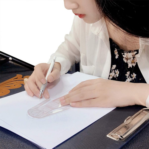 Modelos 4 Reglas De Ilustración De Moda, Regla De Plantillas