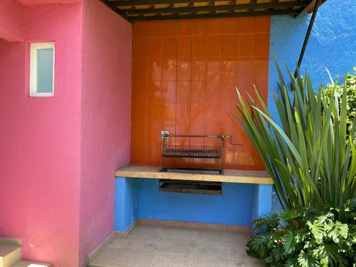 Casa En Venta En Fracc. Con Vigilancia. Lomas Tetela, Cuernavaca