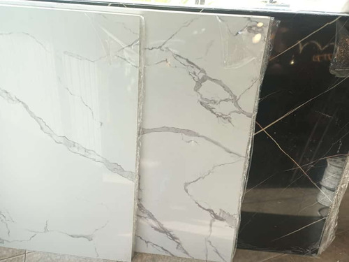 Lamina Pvc Marmolizado 3mm Rígido 122x244 Blanco Carrara