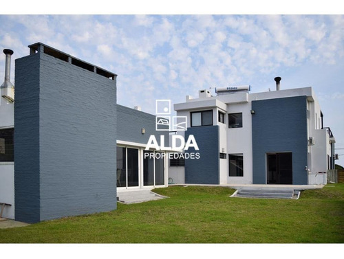 Casa Punta Colorada Piriápolis 4 Dorms Alquiler Temporada Ca201033