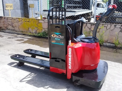 Imagen 3 de 8 de Transpaleta Eléctrica Raymond 6000 Lb Acepto Btc Usdt