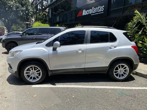 Chevrolet Tracker 1.8 Ls Mt 4x2 2017
