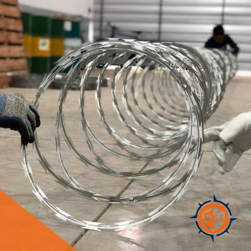 Concertina Dupla Clipada 45cm Aço Galvalume Rende 8 Metros + Kit De Instação Resistente A Corrosão Segurança Residencial Comercial Rural Muro Portão Alambrados Cerca De Proteção Direto Da Fábrica