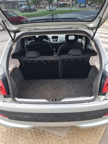 Peugeot 207 1.4 Sedan Hdi Xt
