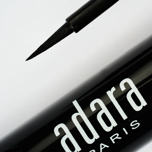 Delineador Tintero Negro Matte Adara Acabado Mate