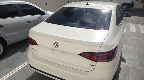 Volkswagen Virtus Tredline 1.6 F